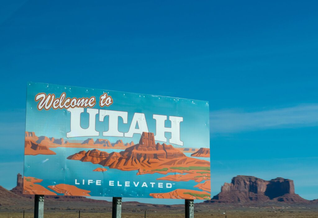 Utah welcome sign